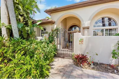 4813 Benchmark Court, Sarasota, FL 34238 - Photo 6