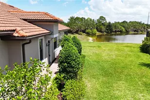 12276 Marsh Pointe Rd, Sarasota, FL 34238 - Photo 6