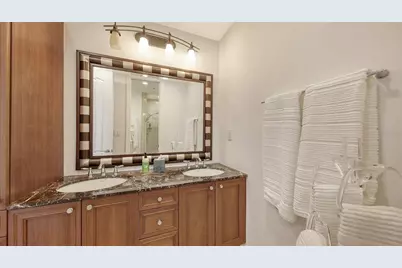 235 Cocoanut Avenue #128E, Sarasota, FL 34236 - Photo 40