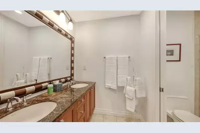 235 Cocoanut Avenue #128E, Sarasota, FL 34236 - Photo 38