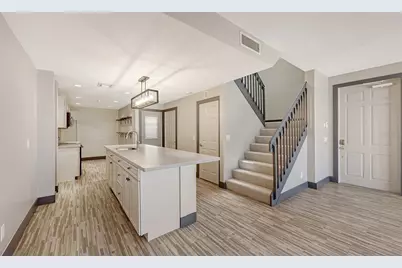 1586 Dorgali Drive, Sarasota, FL 34238 - Photo 6