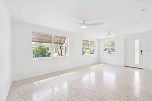 301 28th St W, Bradenton, FL 34205 - Photo 20