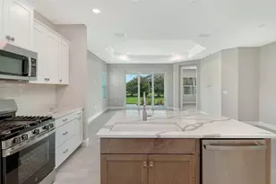 2316 Blue Mahoe Ln, Sarasota, FL 34240 - Photo 14