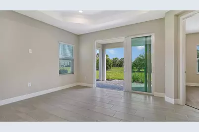 2316 Blue Mahoe Lane, Sarasota, FL 34240 - Photo 6