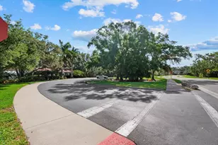 7526 Ridgelake Cir, Bradenton, FL 34203 - Photo 34