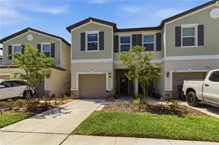 2549 Sunray Venus Wy, Ruskin, FL 33570 - Photo 2