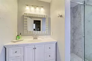 210 N 17th St W, Bradenton, FL 34205 - Photo 28