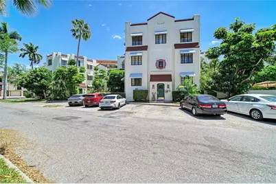 210 N 17th Street W #14, Bradenton, FL 34205 - Photo 4