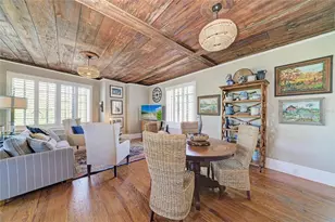 210 N 17th St W, Bradenton, FL 34205 - Photo 12