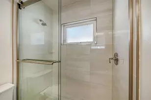 239 Hour Glass Way, Sarasota, FL 34242 - Photo 30