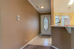8410 Castle Garden Rd, Palmetto, FL 34221 - Photo 4