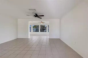 1717 Joyce St, Sarasota, FL 34231 - Photo 4