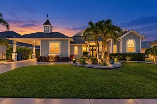 4748 Compass Dr, Bradenton, FL 34208 - Photo 2