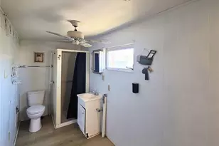 522 49th Ave W, Bradenton, FL 34207 - Photo 4