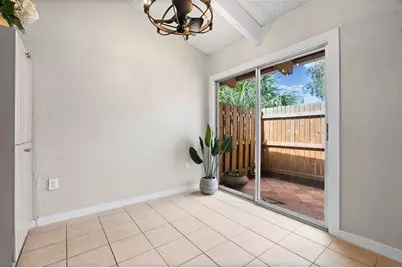 500 N Jefferson Avenue #H1, Sarasota, FL 34237 - Photo 8