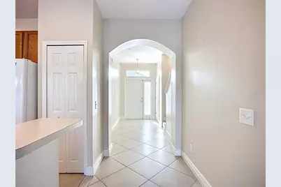 3884 Deberry Drive, Sarasota, FL 34233 - Photo 6