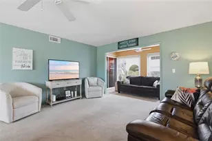 3710 El Poinier Ct, Sarasota, FL 34232 - Photo 14