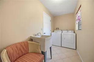 38 Pebble Rock Dr, Venice, FL 34293 - Photo 12