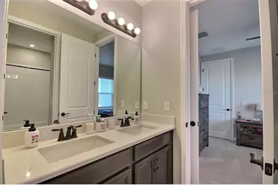 10563 Piedra Dr, Palmetto, FL 34221 - Photo 32