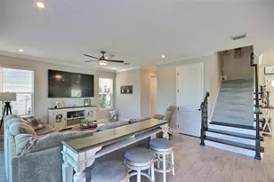 10563 Piedra Dr, Palmetto, FL 34221 - Photo 4