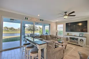 10563 Piedra Dr, Palmetto, FL 34221 - Photo 2