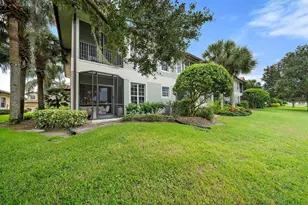 8406 Miramar Way, Lakewood Ranch, FL 34202 - Photo 4