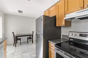 308 Lantana Ave, Sarasota, FL 34243 - Photo 8