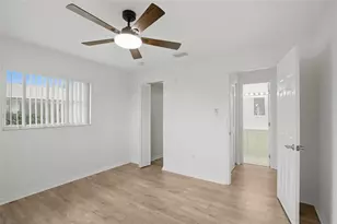 22406 New York Ave, Port Charlotte, FL 33952 - Photo 32