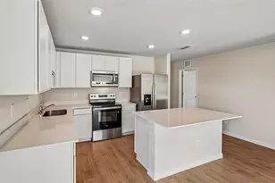 13129 Old Canoe Wy, Parrish, FL 34219 - Photo 4