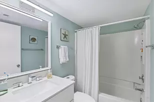 7294 Cloister Dr, Sarasota, FL 34231 - Photo 14