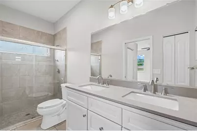 4917 79th Street E, Bradenton, FL 34203 - Photo 32