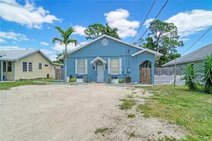1609 17th St W, Bradenton, FL 34205 - Photo 1