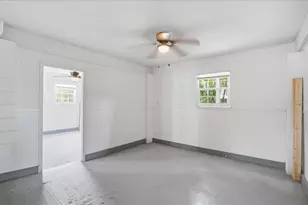 2811 Gulf Dr, Holmes Beach, FL 34217 - Photo 48