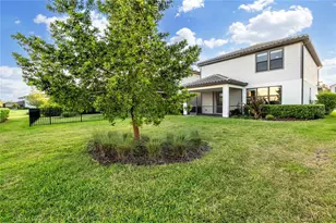 6111 Bluestar Ct, Bradenton, FL 34211 - Photo 22