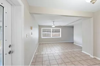 5608 Murdock Avenue, Sarasota, FL 34231 - Photo 10