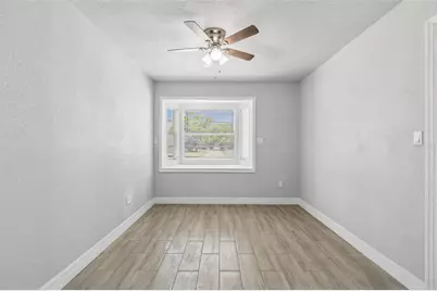 2309 21st Avenue W, Bradenton, FL 34205 - Photo 22