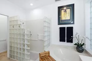 8009 Hampton Ct, University Park, FL 34201 - Photo 20