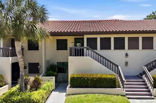 5186 Lake Village Dr, Sarasota, FL 34235 - Photo 2