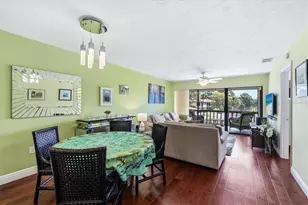 5186 Lake Village Dr, Sarasota, FL 34235 - Photo 10