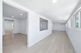 2901 Poplar St, Sarasota, FL 34237 - Photo 24