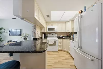 3755 S School Avenue #41, Sarasota, FL 34239 - Photo 8