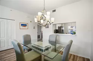 9630 Club S Cir, Sarasota, FL 34238 - Photo 10