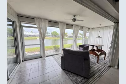 5371 Crestlake Boulevard #68, Sarasota, FL 34233 - Photo 6