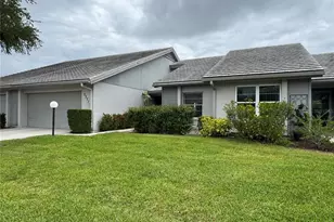 5371 Crestlake Blvd, Sarasota, FL 34233 - Photo 1