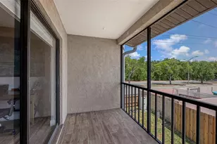 7291 Cloister Dr, Sarasota, FL 34231 - Photo 8