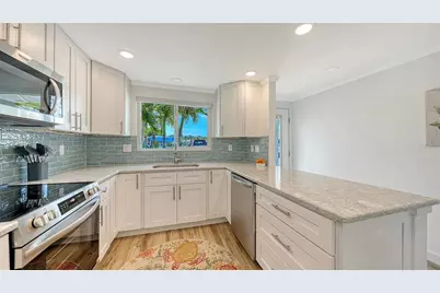 925 Spanish Drive N, Longboat Key, FL 34228 - Photo 18