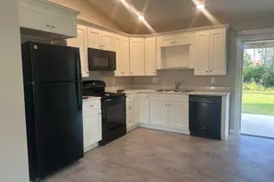 651 Chamber St NW, Port Charlotte, FL 33948 - Photo 2