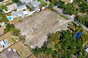 2424 Ashton Rd, Sarasota, FL 34231 - Photo 2