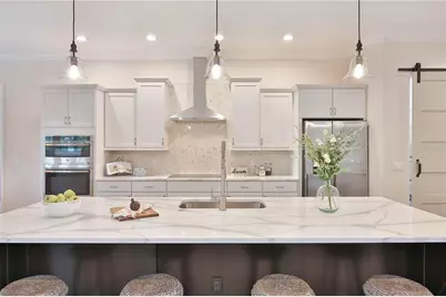 2424 Ashton Road, Sarasota, FL 34231 - Photo 8