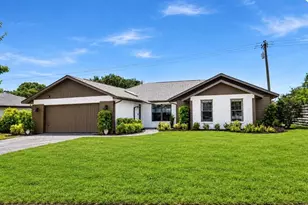 6513 29th Ave W, Bradenton, FL 34209 - Photo 1